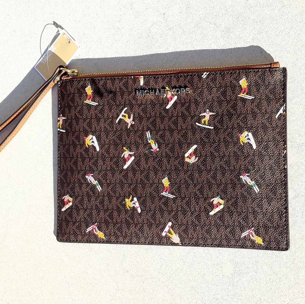 MICHAEL KORS ASPEN JST XL CLTCH WRISTLET